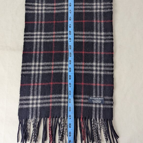Burberry Lambswool Scarf Black/Navy – Unisex – Elegant Warm Accessory - Picture 6 of 7